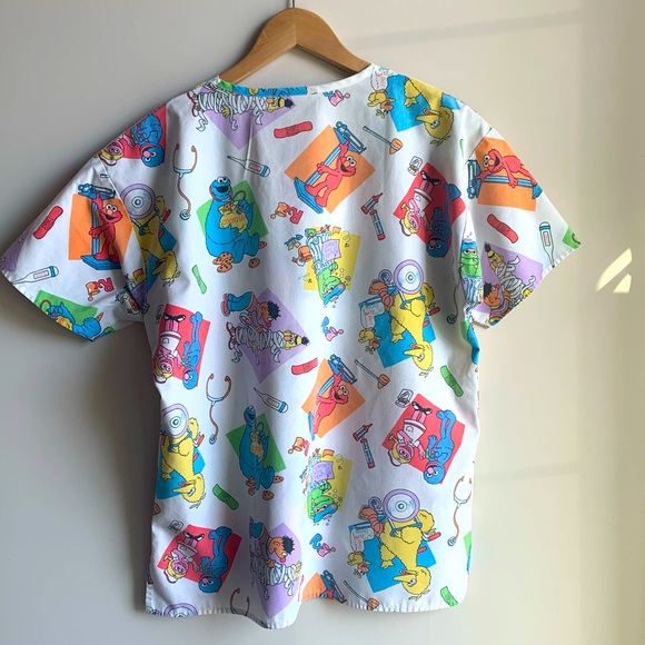Vintage Jim Henson Sesame Street Scrub Top - Picture 2 of 9